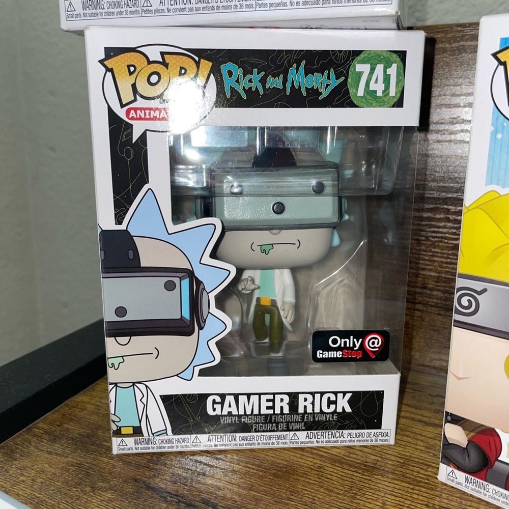 Funko Pops - Picture 3 of 4